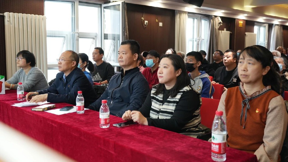 “聚焦问题，以奖促治”架起志愿者与奖励机制的双重驱动