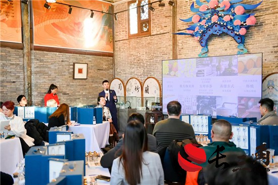 这一次，轮到知乎KOL被“白酒学坊·三百六十行”狠狠科普