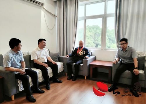 南昌大学共青学院举办2025年第一期“共青讲坛”暨新时代先进人物进校园讲座