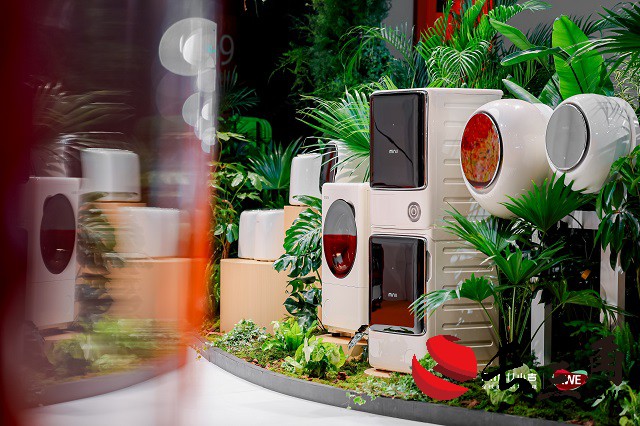 共生之美·小吉风｜小吉首次亮相AWE 2026，展现美学科技实力