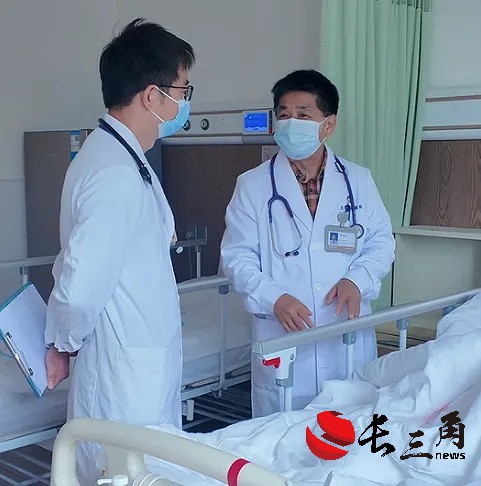 无法抗凝、肾衰、心衰三重困境下成功手术 上海医大医院为复杂房颤患者重燃“心”生