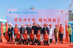 “建证四十载 精诚谱新篇”爱心义剪暨献血活动
