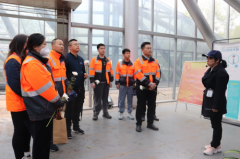 中建八局轨道公司华东分公司组织清明祭扫活动