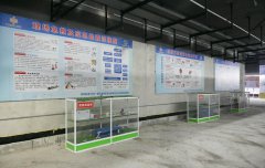 战高温，郑州地铁建设者与热浪“共舞”